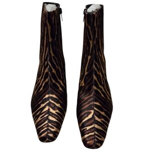 Women’s Size 7.5M Katy Perry The Wandering Liger Print Satin Black Multi Bootie